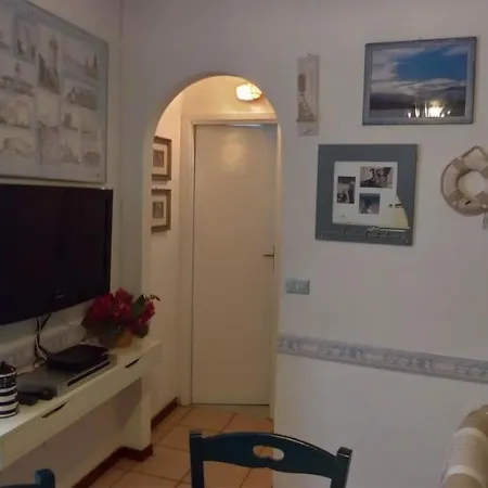 Ivo Apartment *